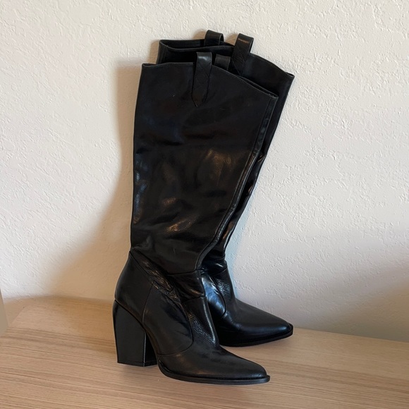 Shoes - Alias Mae cowboy boots